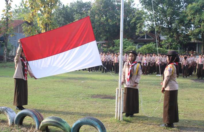 Peringatan Hari Pramuka ke-64 di SMK Diponegoro Lebaksiu: Menanamkan Jiwa Kedisiplinan dan Cinta Tan